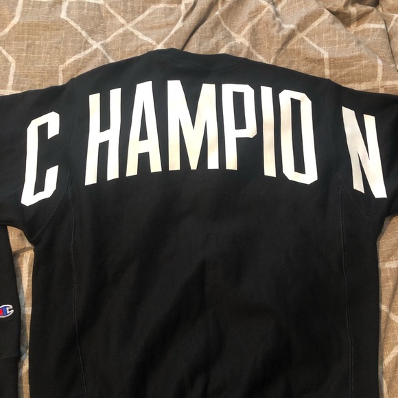 Champion crew Neck - Picture 3 of 8